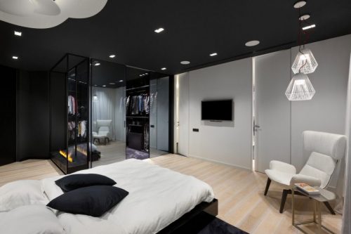 Nieuwe aankomst Manoeuvreren moe Moderne zwart wit slaapkamer met inloopkast – Slaapkamer ideeën